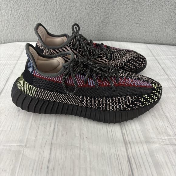 Size 9 - adidas Yeezy Boost 350 V2 Yecheil Non-Reflective Use Once - Picture 1 of 14